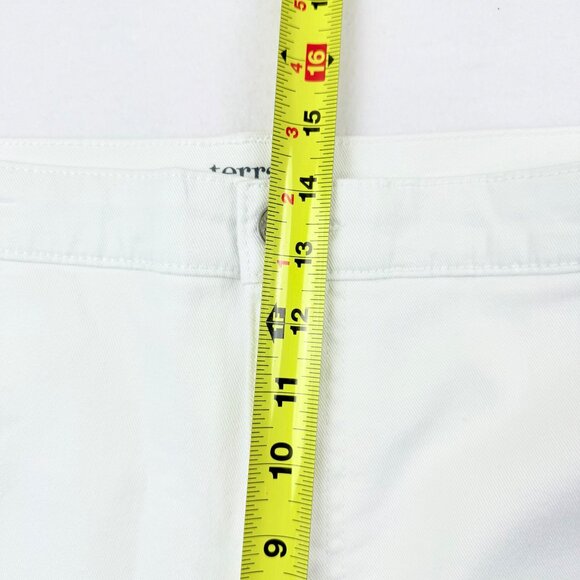 NWT Terra & Sky Womens Straight High Rise Stretch White Denim Jeans Plus Sz 24WP - Picture 7 of 9